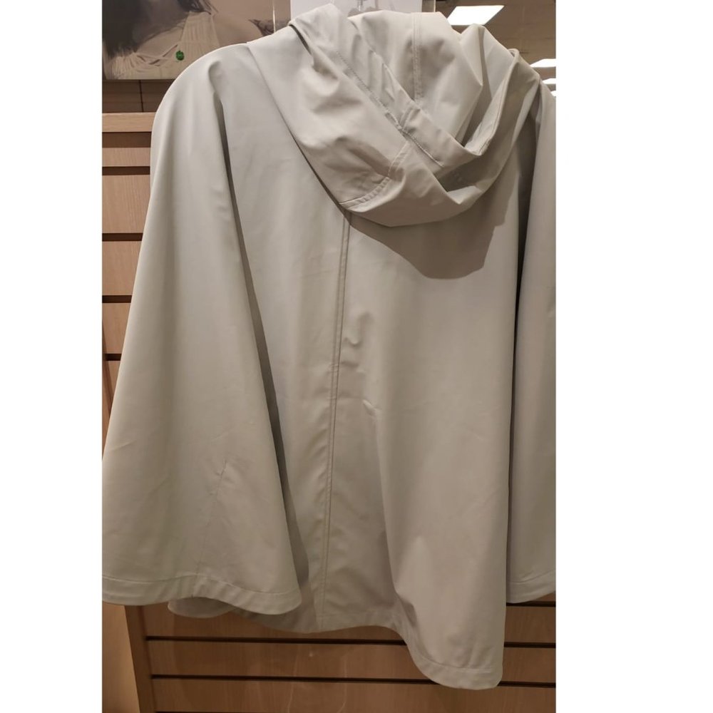 32 DEGREES Women Hooded  Stylish Waterproof Durable Rain Poncho-- Gray - Picture 5 of 9